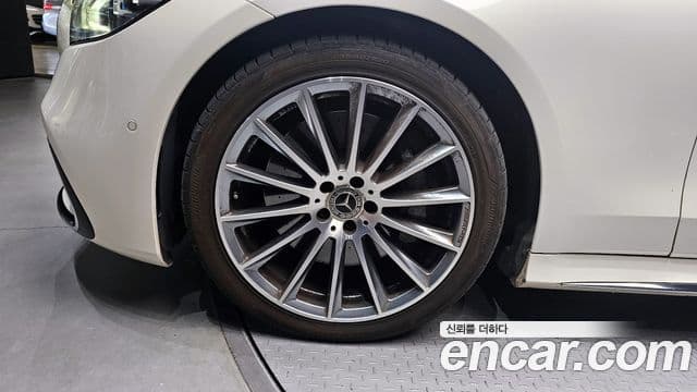 Mercedes-Benz S-Class 2021 — ფოტო 5/20