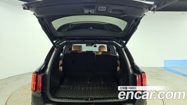 Kia Sorento 2022 — ფოტო 20/20