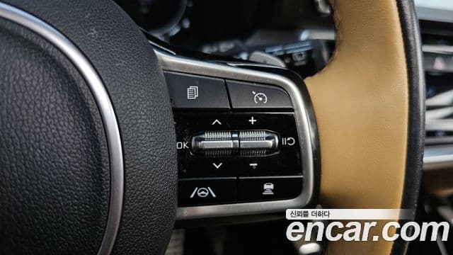 Kia Sorento 2022 — Photo 6/38