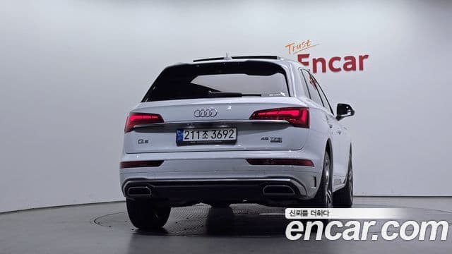 Audi Q5 2021 — Şəkil 4/20