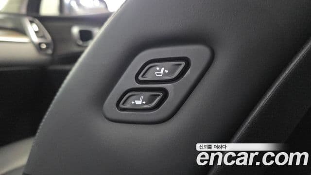 Kia Sorento 2022 — Şəkil 19/20