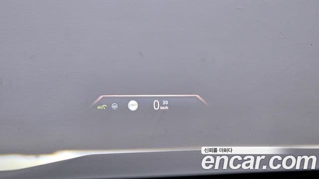 BMW 5 Series 2024 — ფოტო 14/20