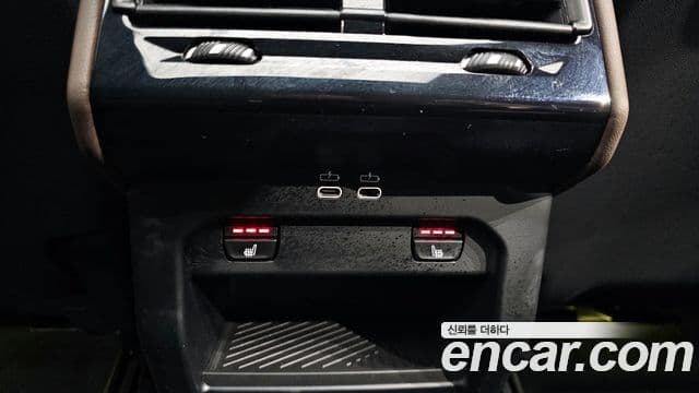 BMW 5 Series 2024 — ფოტო 19/20