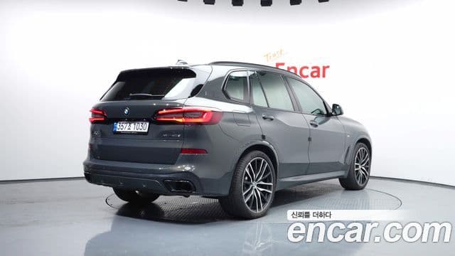BMW X5 2022 — ფოტო 2/20