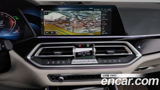 BMW X5 2022 — ფოტო 12/20