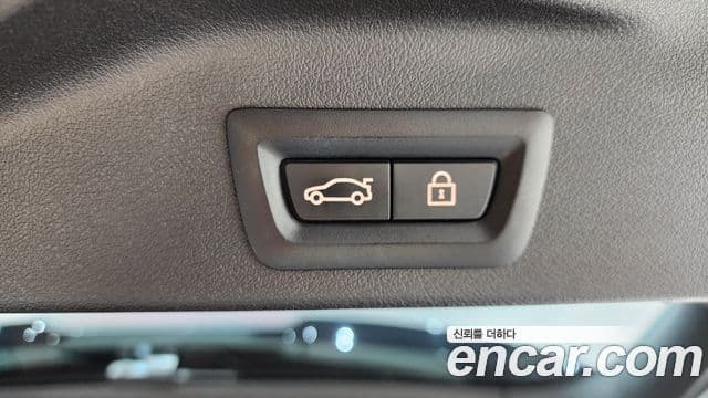 BMW X5 2022 — ფოტო 18/20