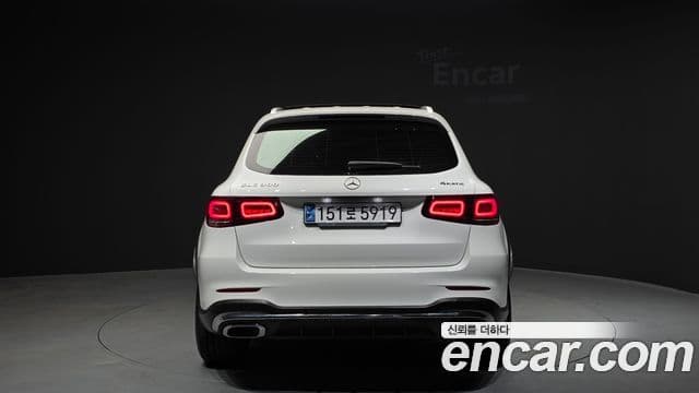 Mercedes-Benz GLC-Class 2022 — ფოტო 18/33