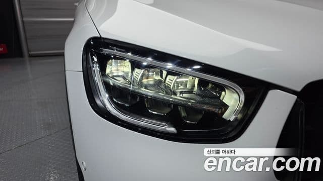 Mercedes-Benz GLC-Class 2022 — ფოტო 25/33
