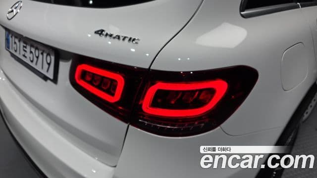 Mercedes-Benz GLC-Class 2022 — ფოტო 23/33