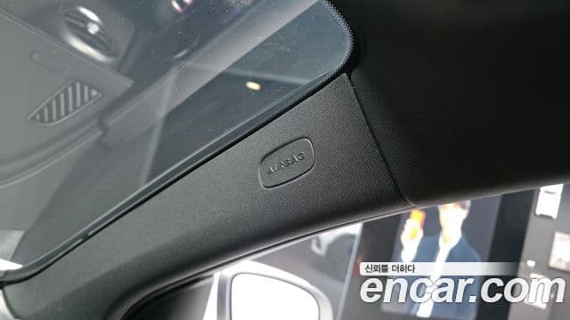 Mercedes-Benz GLC-Class 2022 — ფოტო 22/33