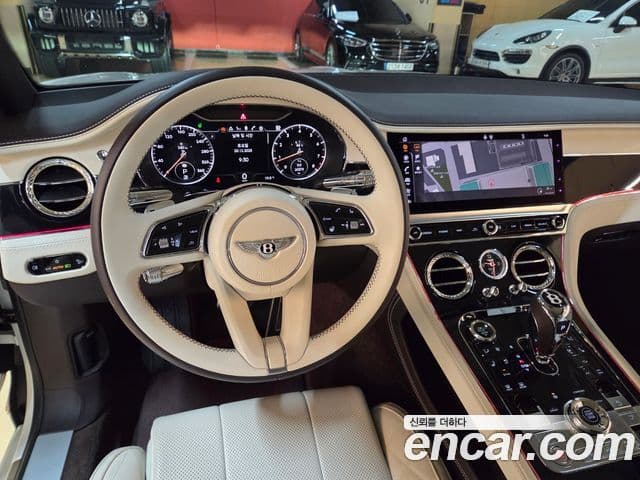Bentley Continental GT 2023 — ფოტო 16/20