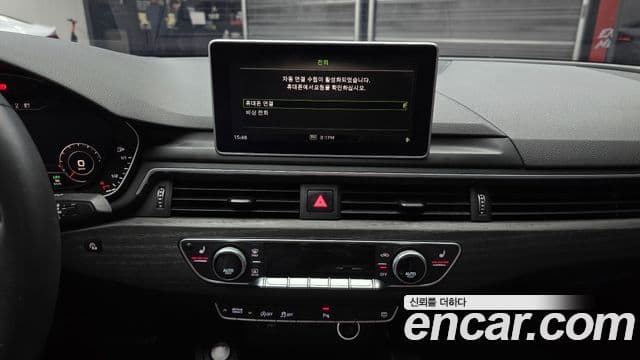Audi A4 2019 — ფოტო 14/20