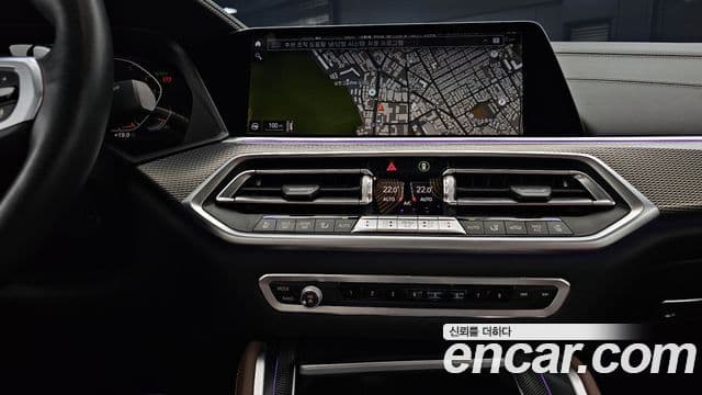 BMW X6 2020 — ფოტო 13/20
