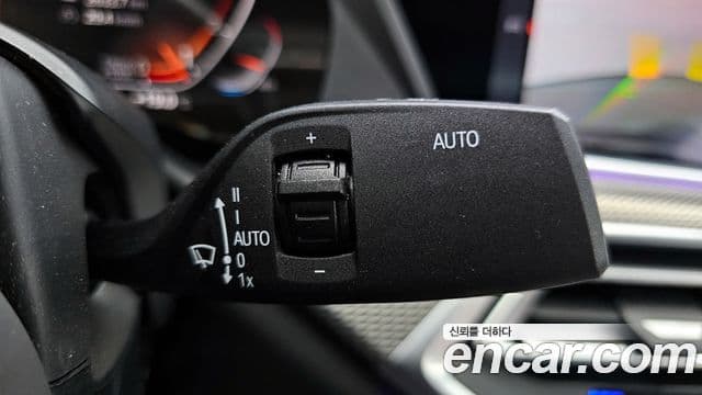BMW X6 2020 — Photo 7/33