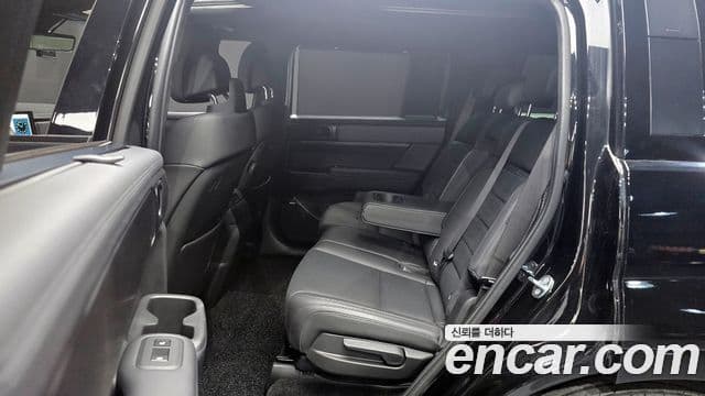 Hyundai Santa Fe 2024 — Şəkil 12/20