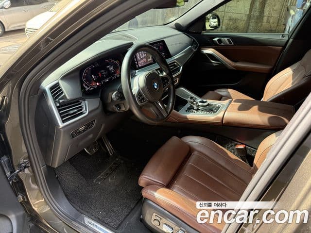 BMW X6 2020 — Photo 10/19