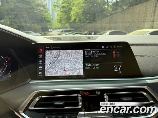 BMW X6 2020 — Photo 9/19