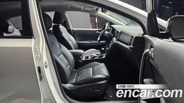 Kia Sportage The Bold 2019 — ფოტო 11/20