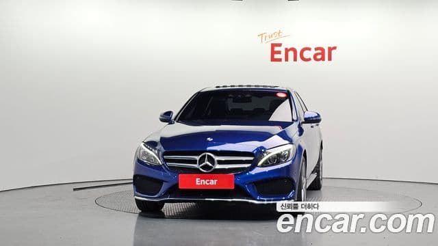 Mercedes-Benz C-Class 2018 — Şəkil 11/30