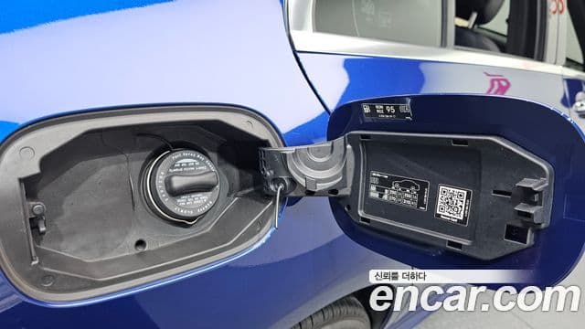 Mercedes-Benz C-Class 2018 — Şəkil 21/30