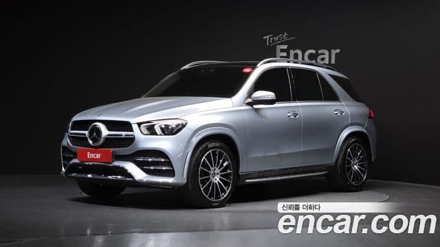 Mercedes-Benz GLE-Class 2023 — ფოტო 1/20