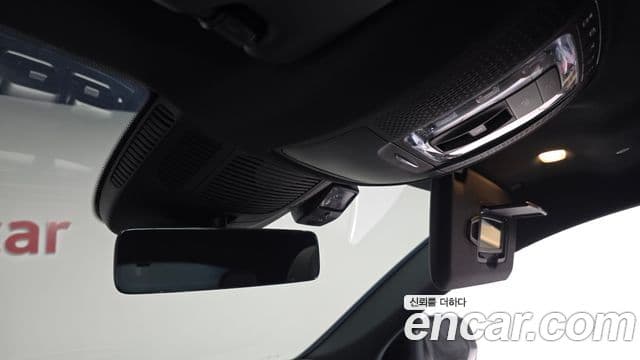 Mercedes-Benz GLE-Class 2021 — Photo 29/41