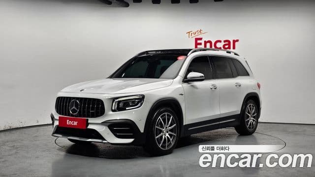 Mercedes-Benz GLB-Class 2021 — Фото 1/20