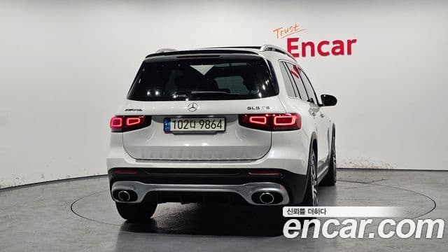 Mercedes-Benz GLB-Class 2021 — Фото 4/20