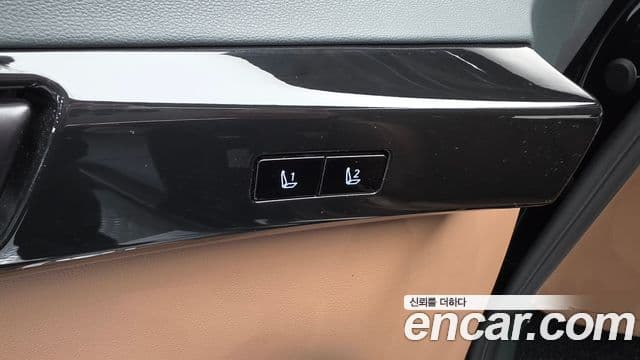 Hyundai Grandeur 2023 — ფოტო 14/20
