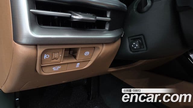 Hyundai Grandeur 2023 — ფოტო 15/20