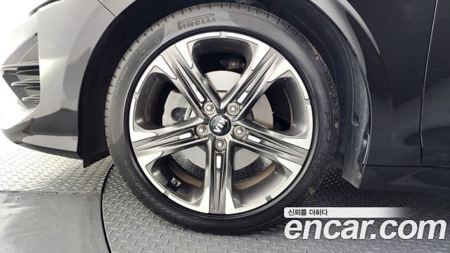 Kia K5 2021 — фото 5 из 20