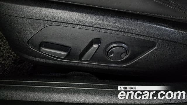 Kia K5 2021 — Photo 32/35