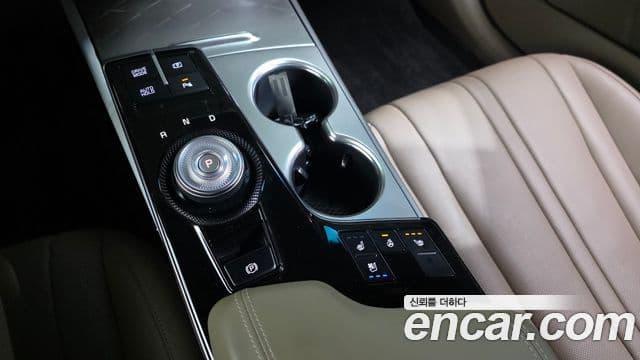 Kia K8 2023 — Şəkil 9/20