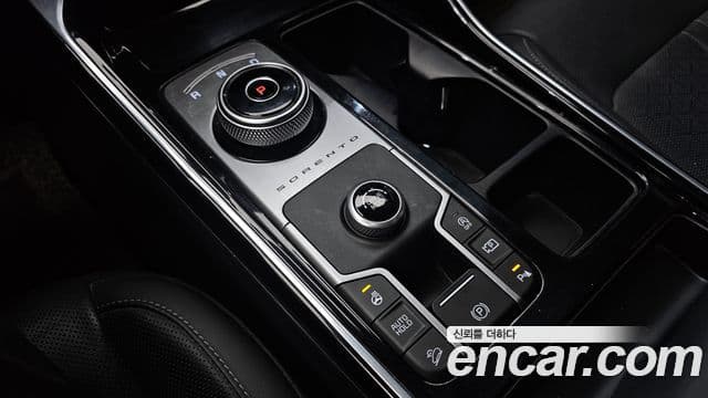Kia Sorento 2020 — Фото 9/20