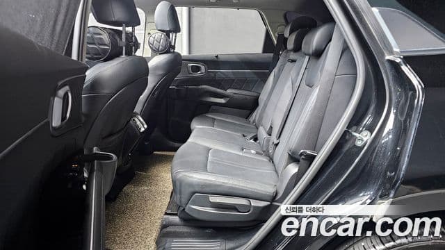 Kia Sorento 2020 — Фото 12/20