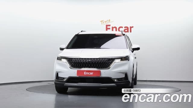 Kia Carnival 2023 — фото 3 из 20