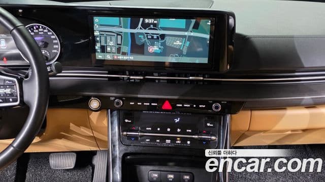 Kia Carnival 2020 — Фото 14/20