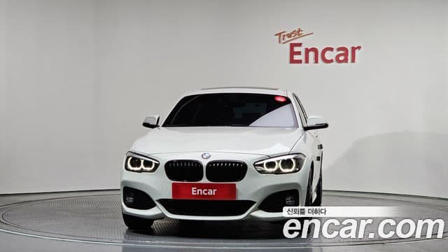 BMW 1 Series 2018 — Şəkil 2/20