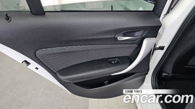 BMW 1 Series 2018 — Photo 8/33