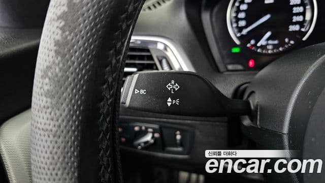BMW 1 Series 2018 — Photo 10/33