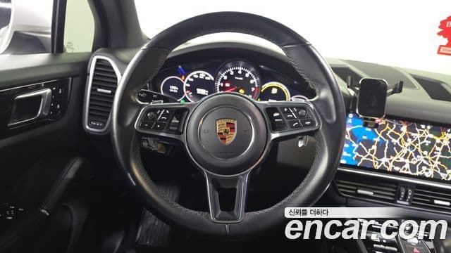 Porsche Cayenne 2019 — Şəkil 6/20