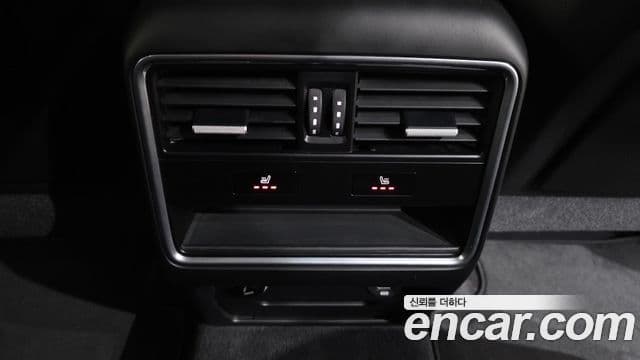 Porsche Cayenne 2019 — Şəkil 7/20