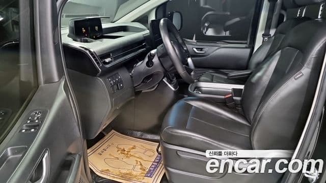 Hyundai Staria 2022 — Şəkil 8/18
