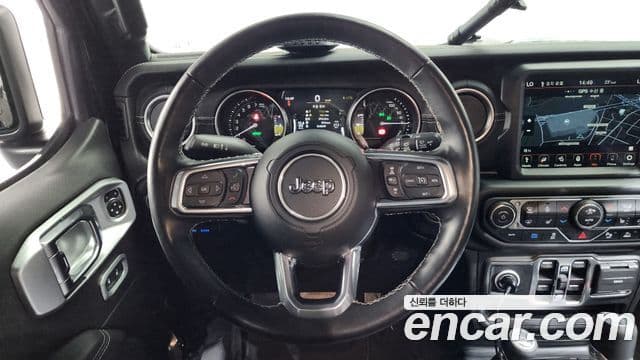 Jeep Wrangler 2022 — Şəkil 12/20