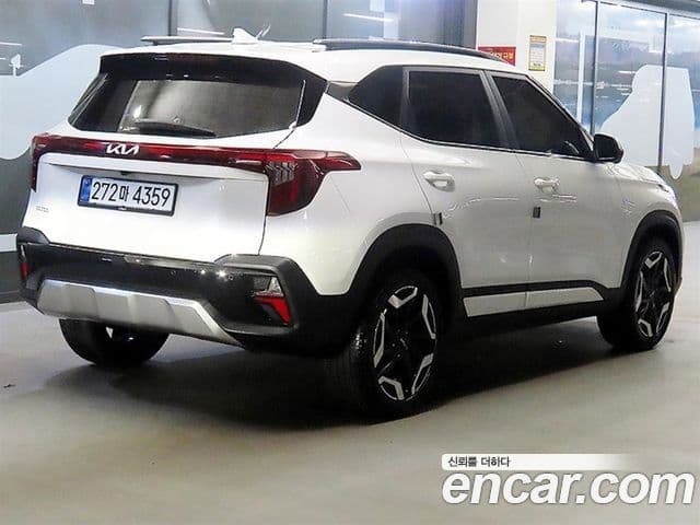 Kia Seltos 2025 — ფოტო 3/20