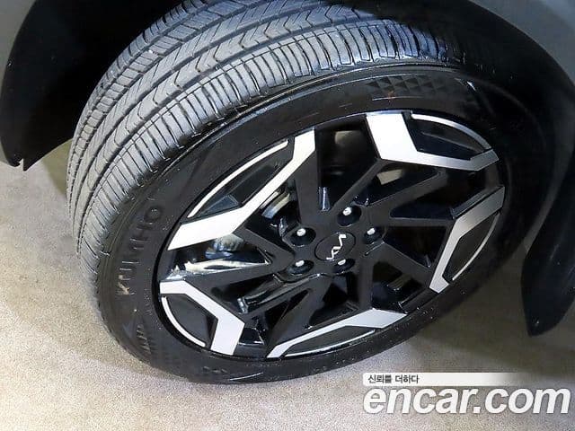 Kia Seltos 2025 — ფოტო 20/20