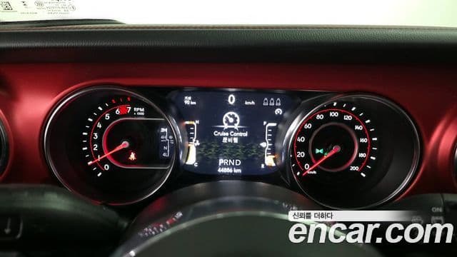 Jeep Wrangler 2022 — Photo 16/20