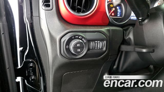 Jeep Wrangler 2022 — Photo 11/20