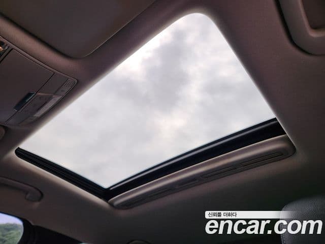Mercedes-Benz GLC-Class 2018 — Şəkil 5/20