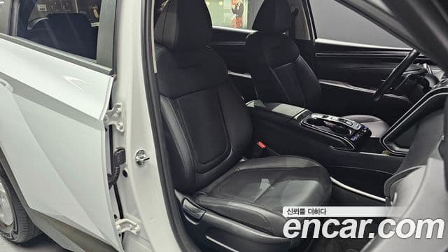 Hyundai The New Tucson 2022 — ფოტო 11/20